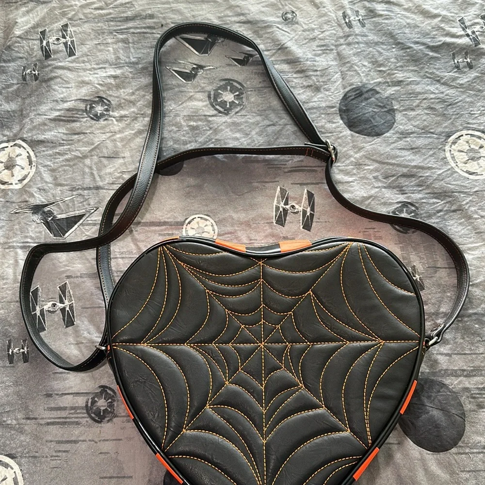 BNWOT LOVE PAIN AND STITCHES OG PUMPKIN KULT SPIDERWEB HEART CROSSBODY - Picture 8 of 8